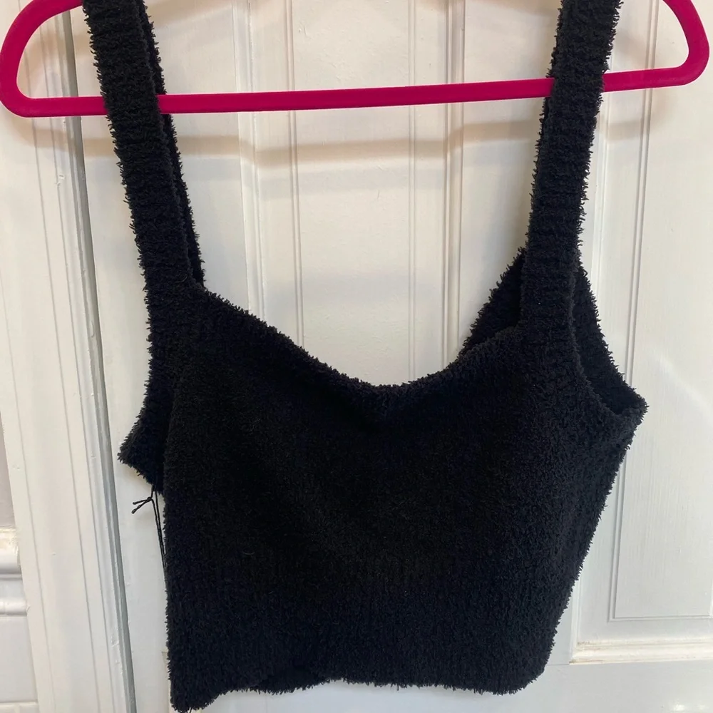 NEW Central Park West teddy black crop tank top size L/XL - Picture 6 of 8